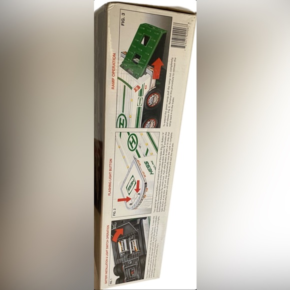 NEW 2006 Hess Toy Truck and Helicopter Collectible in Original Box - Picture 4 of 6